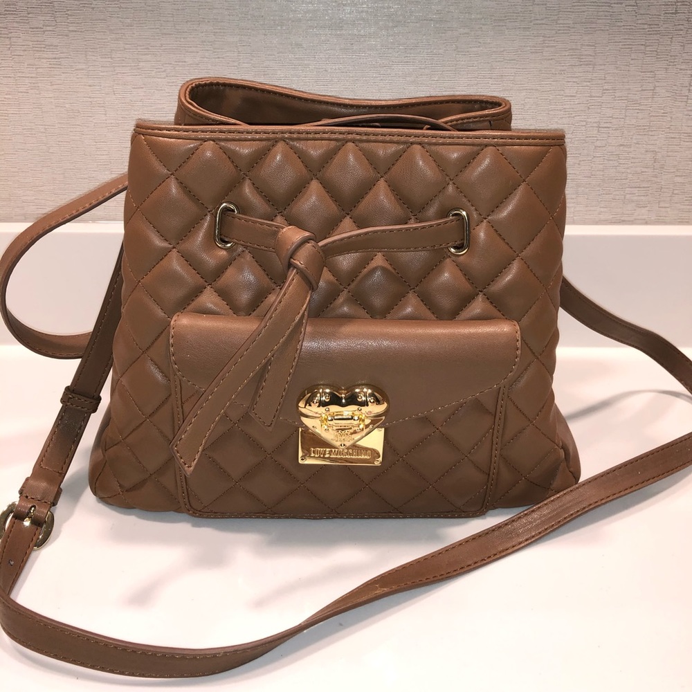 ✨Vintage Moschino Purse✨